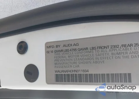 2017 Audi A4 2.0T Premium из США, поврежденный, VIN WAUANAF40HN011694